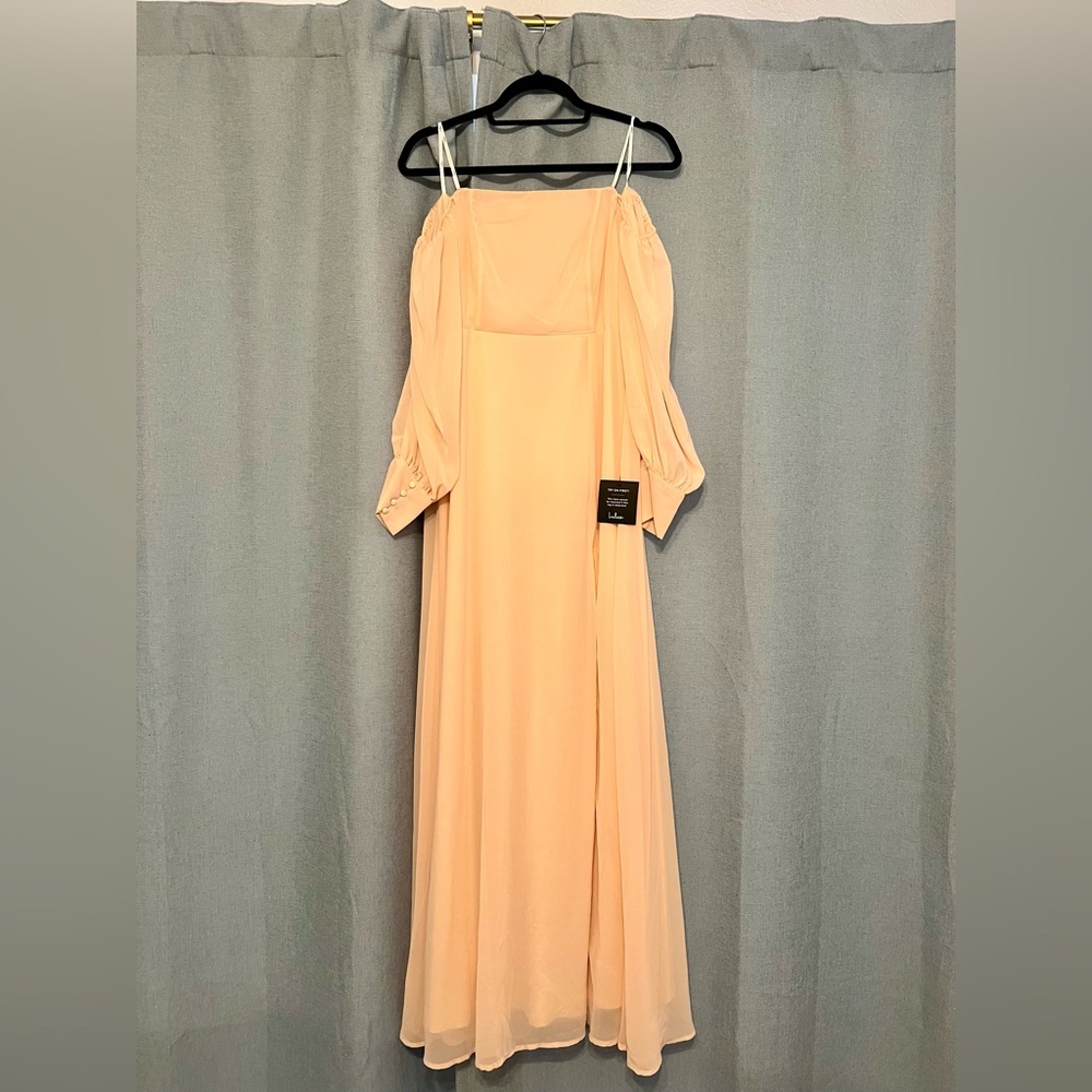 Lulu's Feel the Romance Off-the-Shoulder Maxi Dress - Peach - NEVER WORN!
